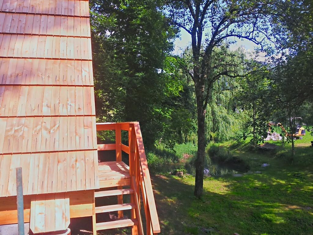 Hotel Glamping Zlata ribica Idrija pri Baci Esterno foto